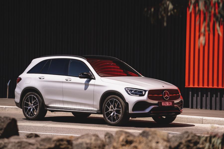  Mercedes-Benz GLC200 AMG Line (X253) 2019 года  (AU) (фото 1 из 40)